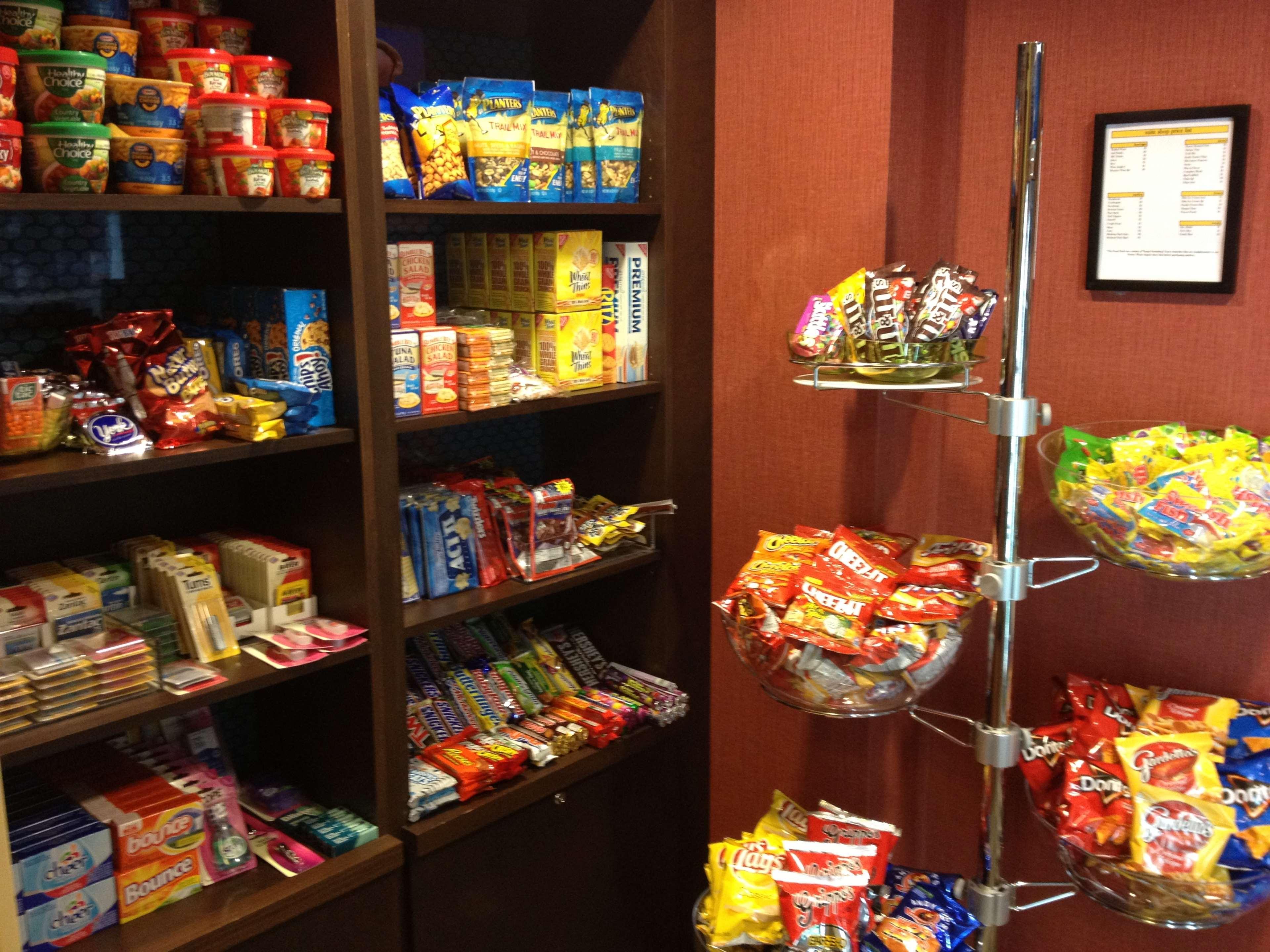 Hampton Inn & Suites Cincinnati / Uptown - University Area Εξωτερικό φωτογραφία